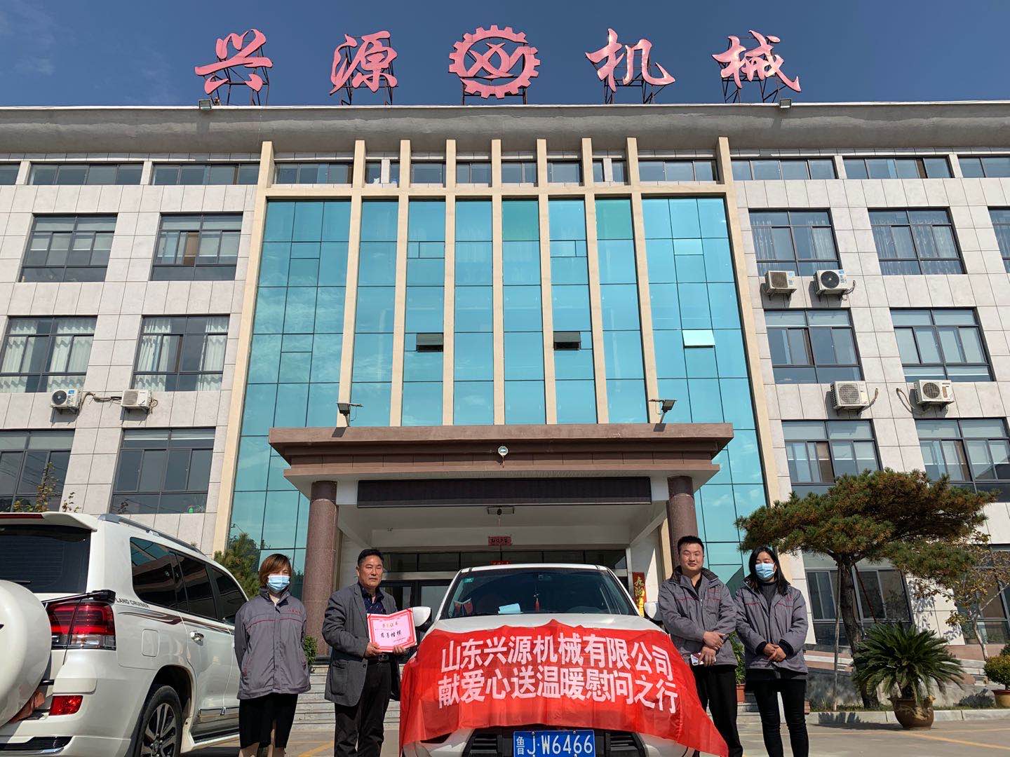 山東興源機械有限公司官網(wǎng)|起重機|行車|山東興源機械|單梁起重機|電動葫蘆|起重配件|m.wpyt.cn|xyqzj|xyqzj.com|興源起重機|興源|起重機行車|起重設(shè)備|起重機械